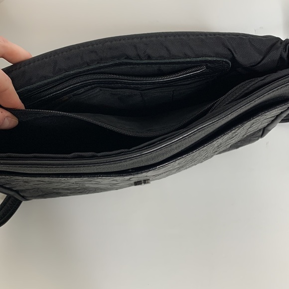 AnnRingness | Black Heavy Laptop Nag | Floral Engraved Multi Compartment Satchel - Picture 8 of 15